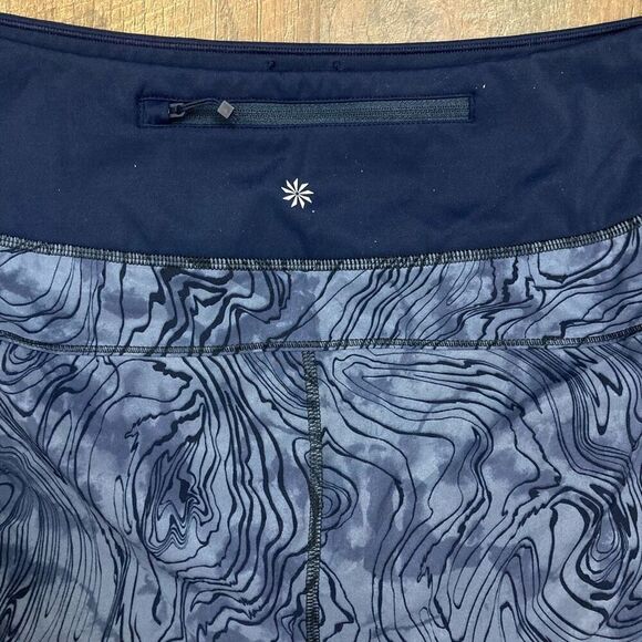 Athleta Run With It Printed 3.5" Shorts In‎ Fluidity Medieval Violet Swirl Sz 3X - Picture 3 of 10